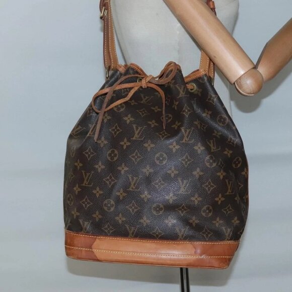 LOUIS VUITTON Monogram Noe Shoulder Bag - Picture 1 of 16